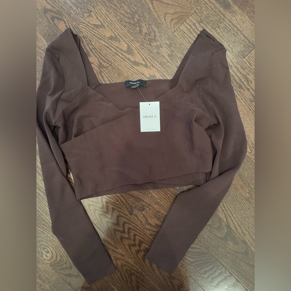 Forever 21 Tops - Forever 21 Crossover Sweater top - Size 0X